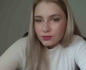Free online sex cam
 with NicoleAdorable. Blonde with big breasts