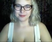 Cam for sex
 with kindsweet. Female webcam from earth planet