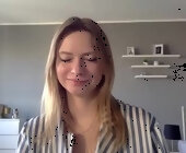 Lux_millie live show