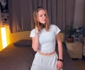 Trinahillier live show