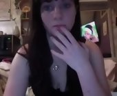 Emerieskye live show