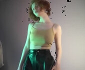 Ginger_hugs live show