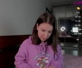 Vivi__squirrel live show