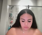 Baddiewithoutdaddyyy live show