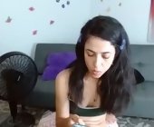 Strawberrysexy735 live show