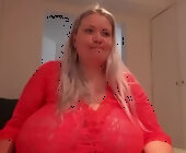 Deafhugetits_110e live show