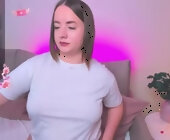 Lara_benson live show