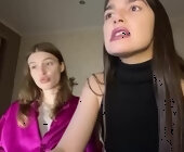 Bowtorina live show