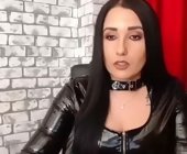 Missdyaa live show