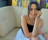 Ur_emellly live show
