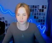 Ellie_fire live show