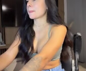 Miavega1 live show