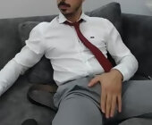 Naughtyb00yy live show