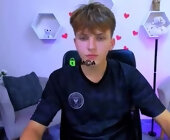 Travis_wolf_ live show