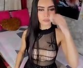 Silviahotline911 live show