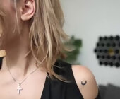 Lipsnberry_ live show