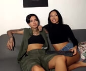 Trixiandsuki live show